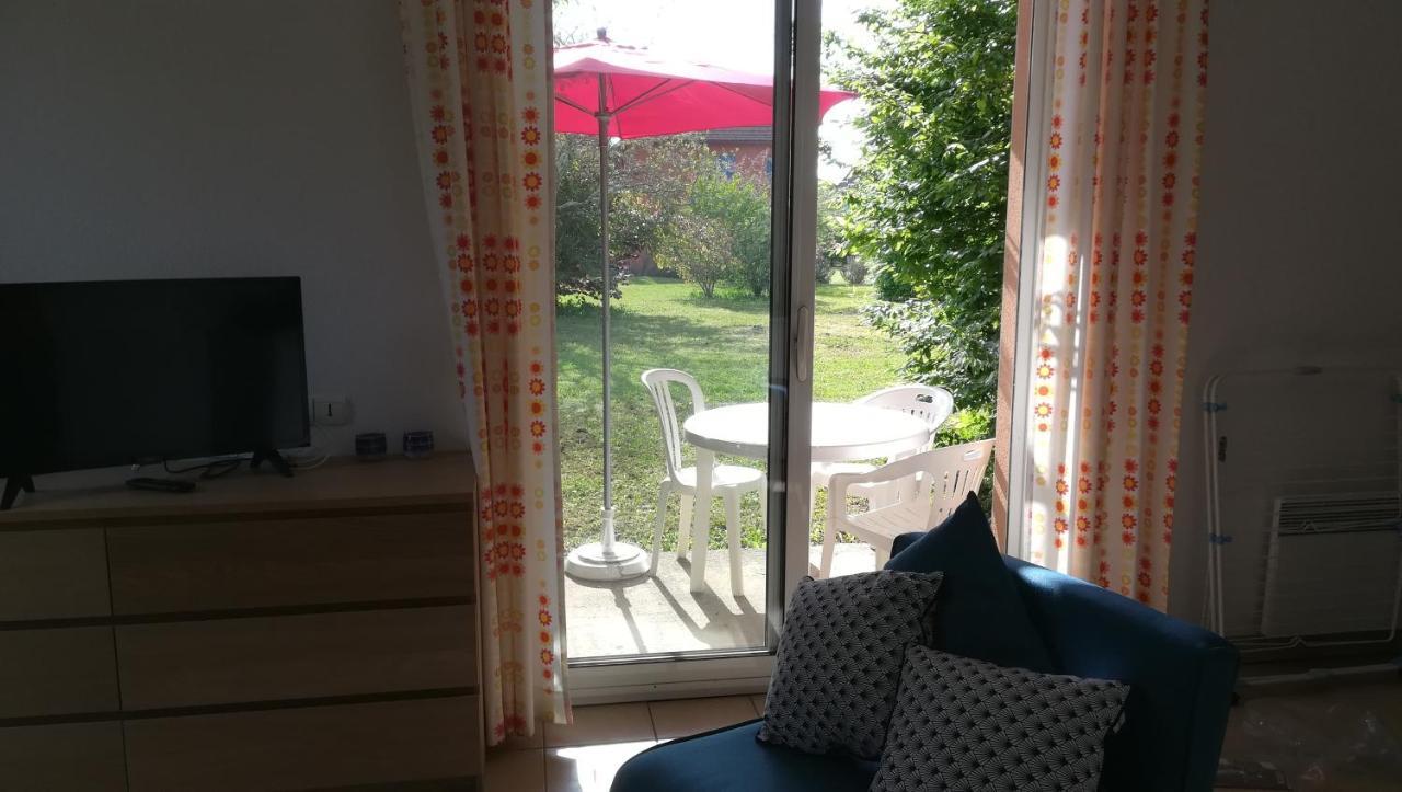 Chezvero46 residence claire rive avec piscine, wifi et vélos Prayssac Extérieur photo