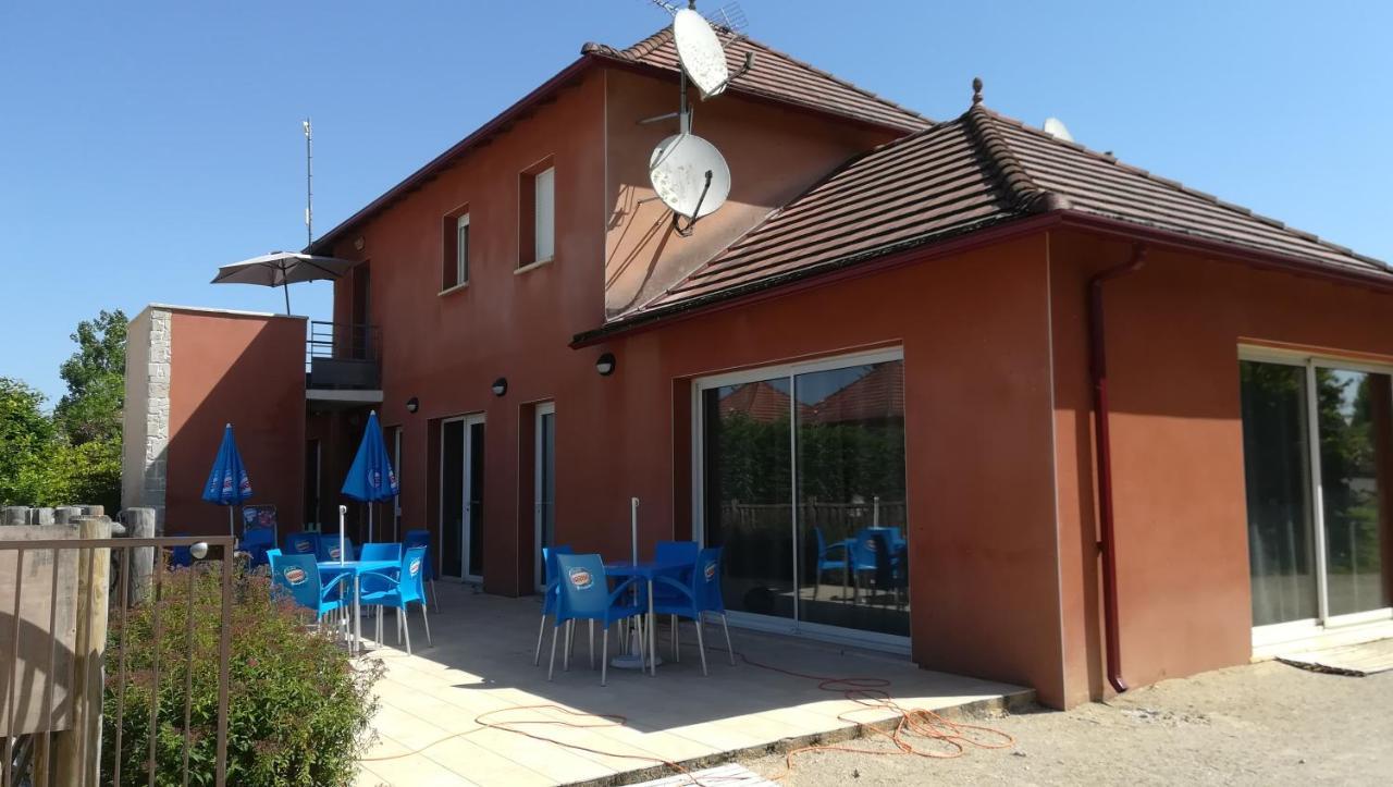 Chezvero46 residence claire rive avec piscine, wifi et vélos Prayssac Extérieur photo