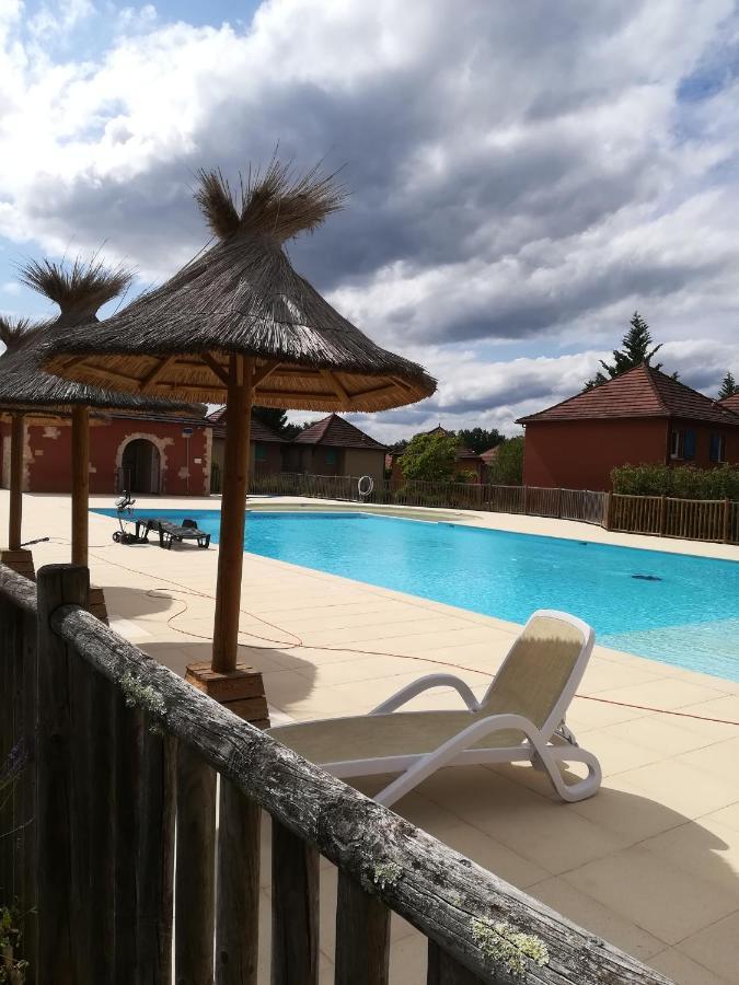 Chezvero46 residence claire rive avec piscine, wifi et vélos Prayssac Extérieur photo